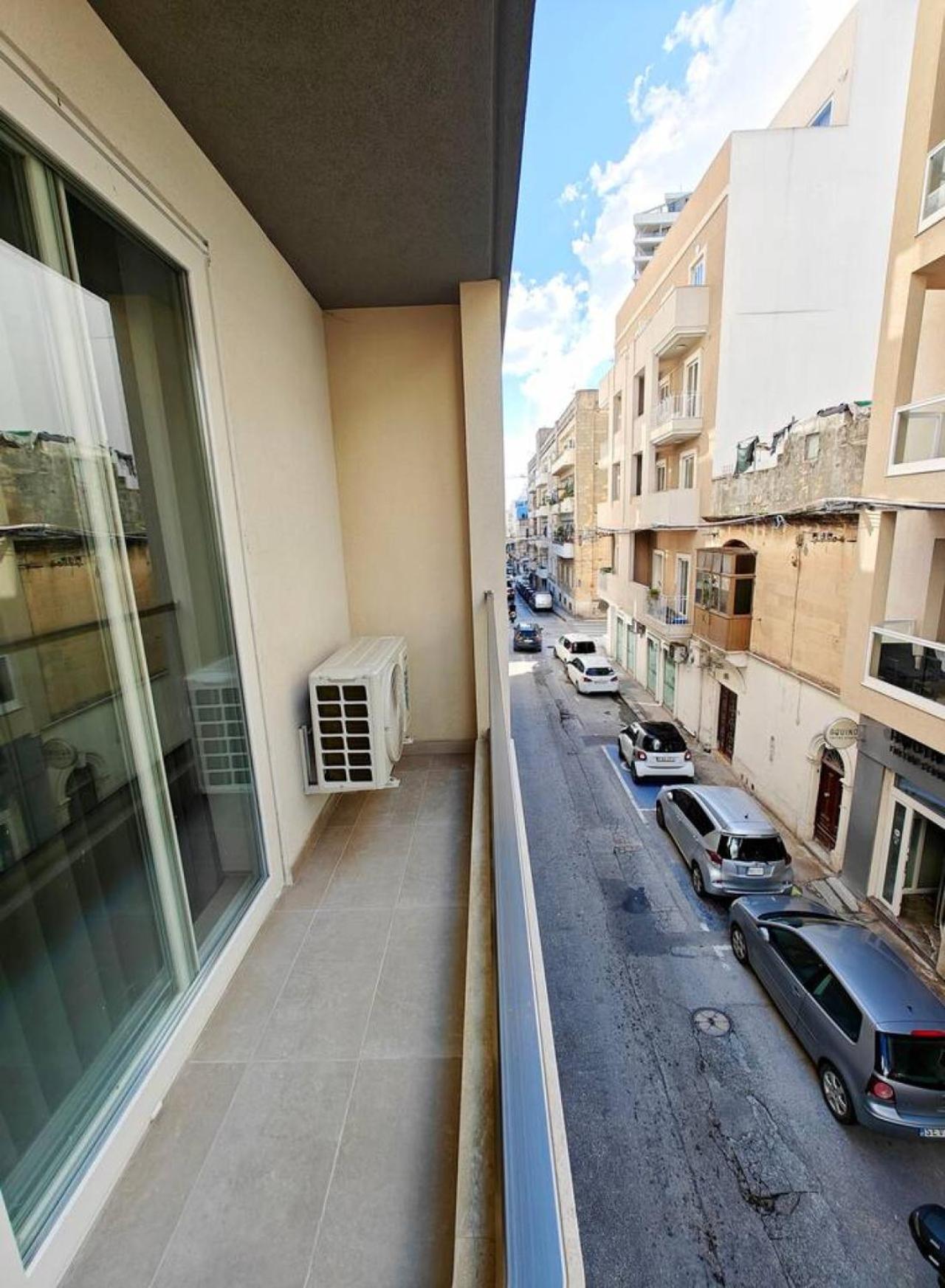 Sea Esta 1 Apartment *